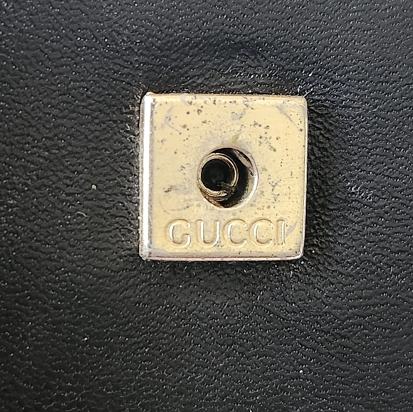 Gucci Marmont Black Leather Key Holder - Picture 8 of 12